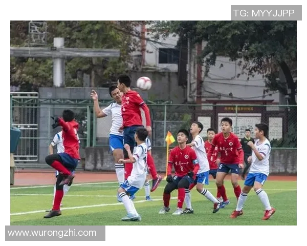 广州足球队近期状态分析与未来发展展望聚焦足球热潮